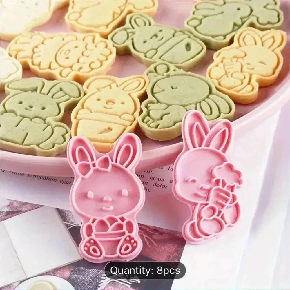 Cookie cutters with stampers, Easter theme